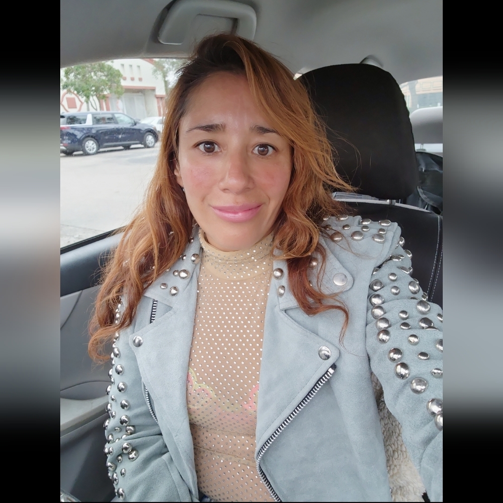 Understated Leather Jacket - image 4